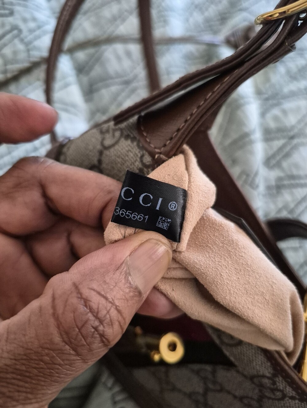Gucci Beige GG Canvas Crossbody with Brown Leather and Green-Red Web - Picture 5 of 6